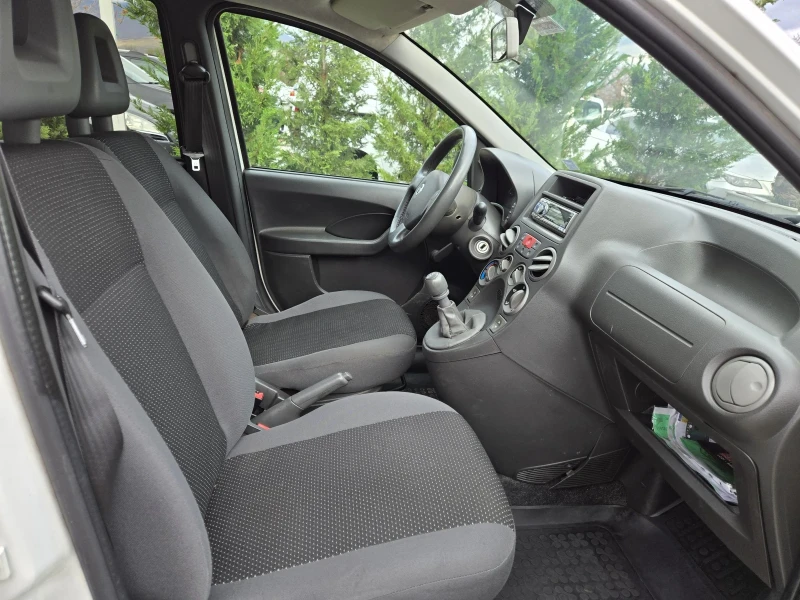 Fiat Panda 1.2Multijet-69кс= 4х4= КЛИМАТИК, снимка 15 - Автомобили и джипове - 52726118