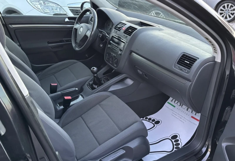 VW Golf 1.9tdi* 105k.c.* , снимка 7 - Автомобили и джипове - 53112995