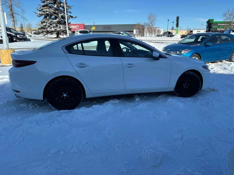 Mazda 3 * GT * CARFAX * ЦЕНА ДО БГ, снимка 3 - Автомобили и джипове - 53592614