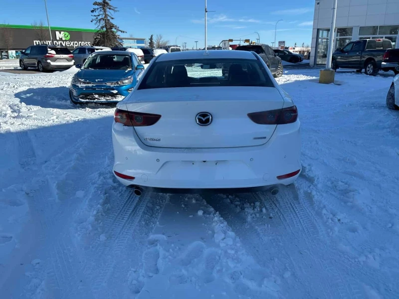 Mazda 3 * GT * CARFAX * ЦЕНА ДО БГ, снимка 4 - Автомобили и джипове - 53592614