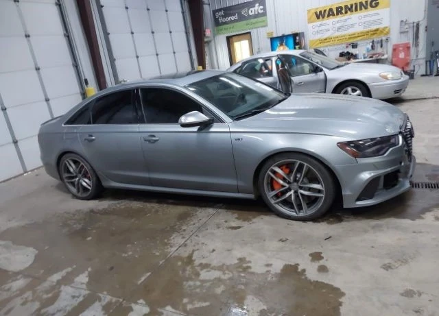 Audi S6 4.0T PRESTIGE* BOSE* DISTRONIC* P.ASSIST* м.точка*, снимка 4 - Автомобили и джипове - 48545419