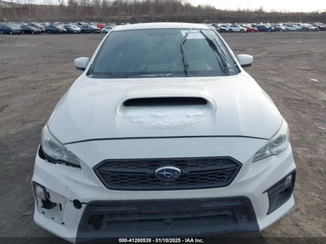 Subaru Impreza WRX 2019 МИНИМАЛНА ЩЕТА, снимка 12 - Автомобили и джипове - 49119733