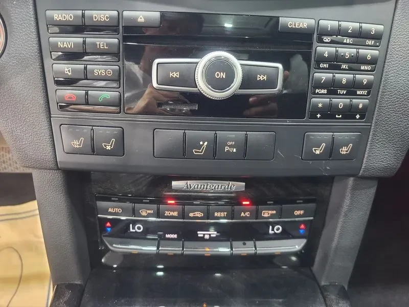 Mercedes-Benz E 350 W212, снимка 17 - Автомобили и джипове - 55948762