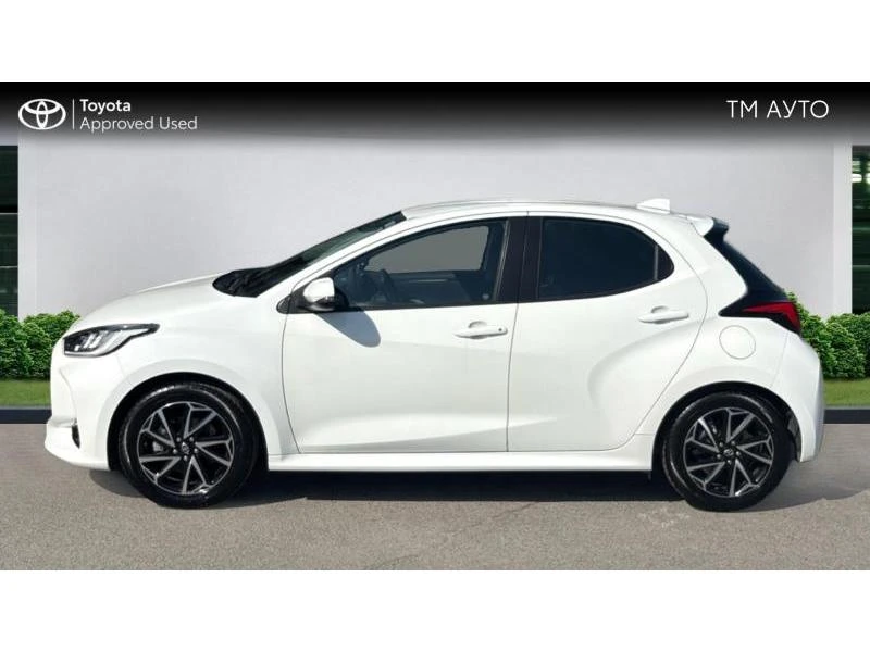 Toyota Yaris 1.5HSD TREND, снимка 3 - Автомобили и джипове - 55951676