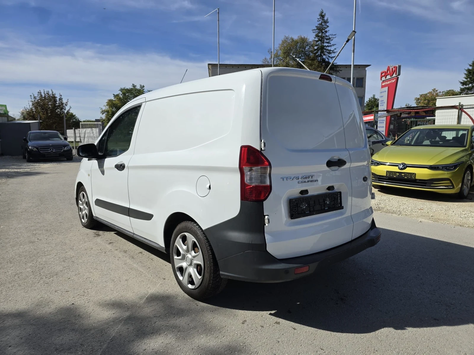 Ford Courier 1.5TDCI 99k.c.  - изображение 8