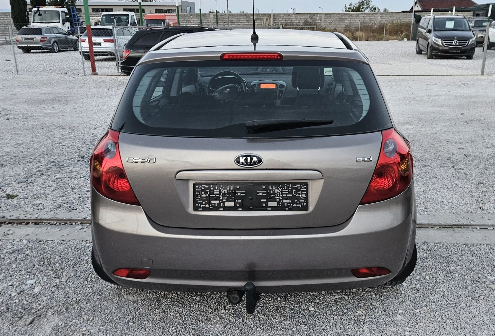 Kia Ceed 1.6D.ТОПсъстояние - изображение 6