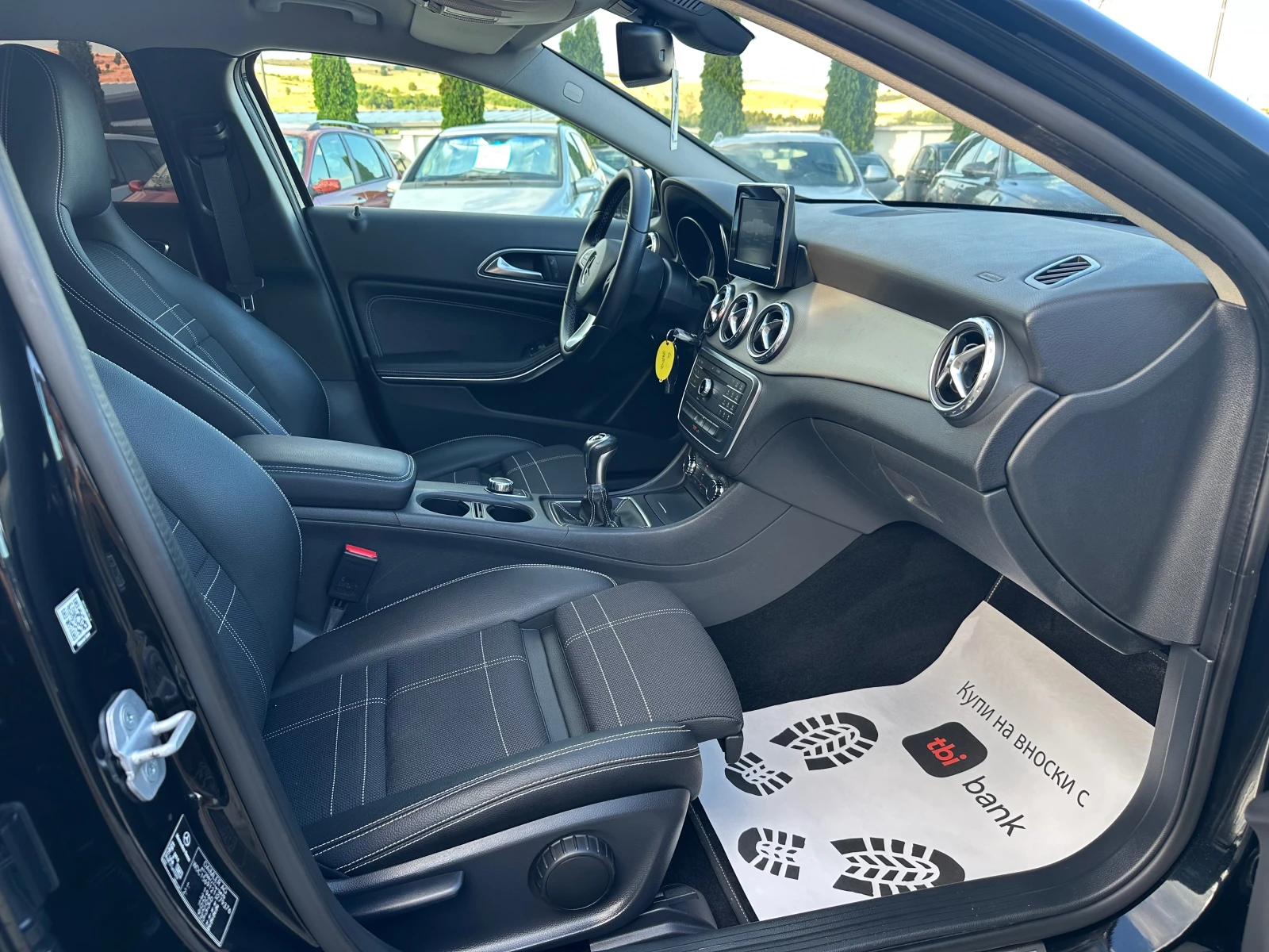 Mercedes-Benz CLA 180  - изображение 8