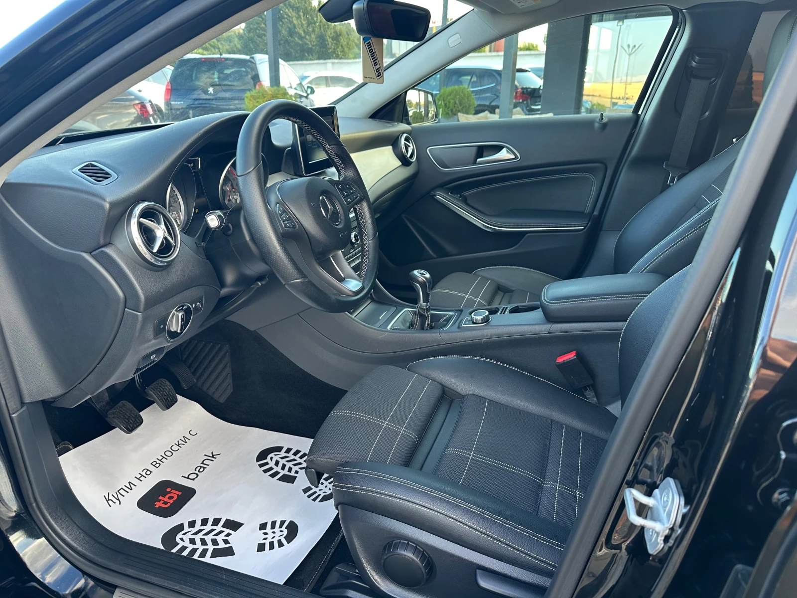 Mercedes-Benz CLA 180  - изображение 9