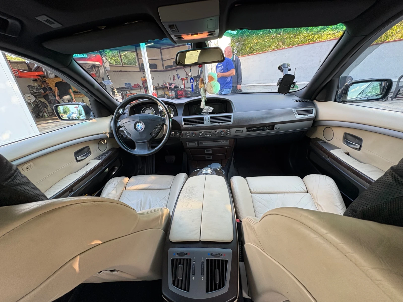 BMW 730  - изображение 8