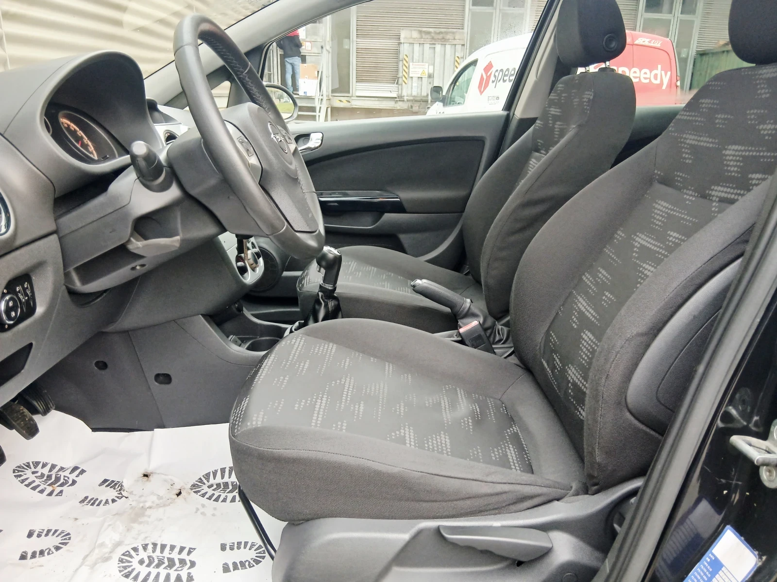 Opel Corsa 1.3cdti euro5b - изображение 10