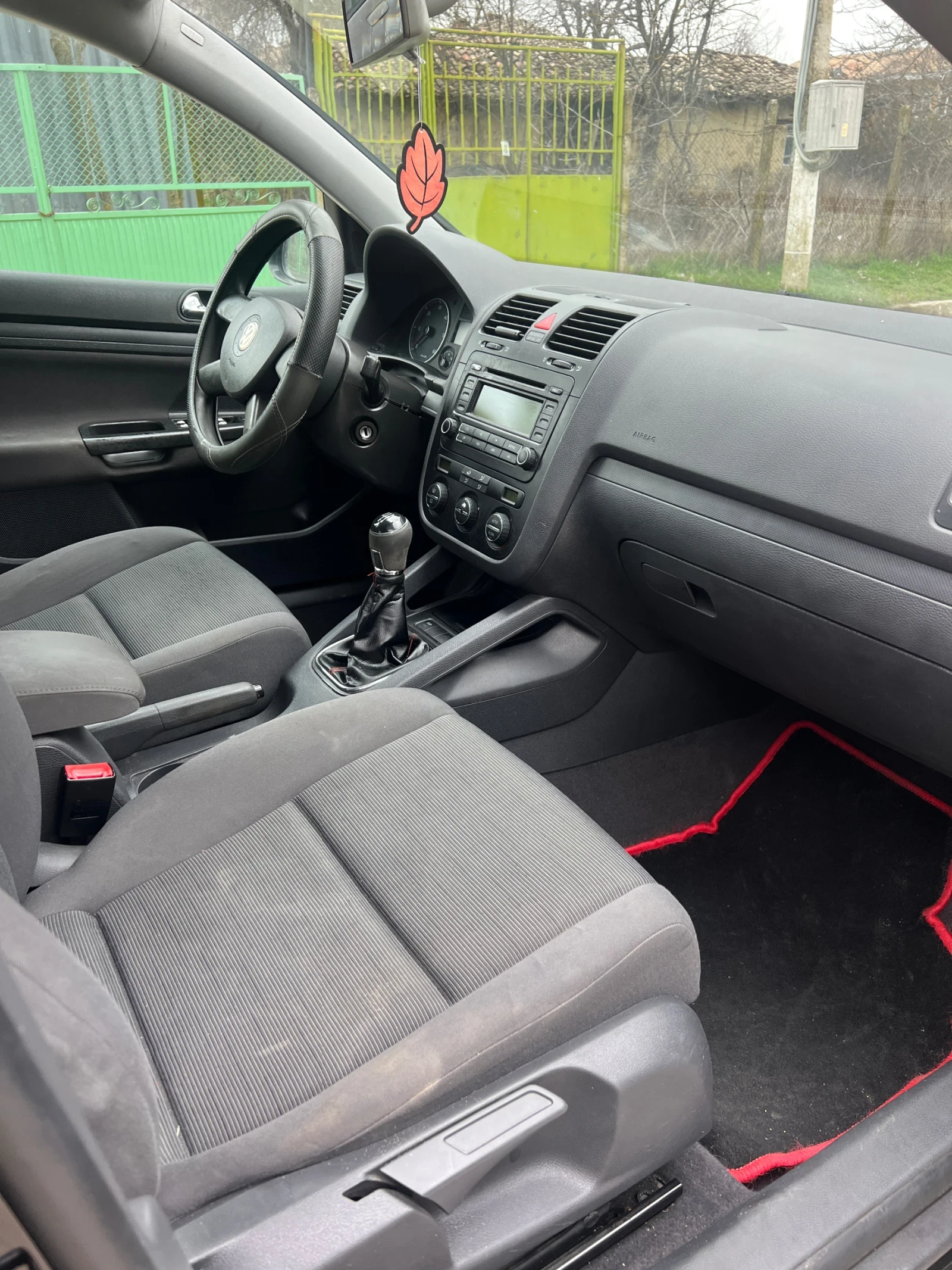 VW Golf  - изображение 9