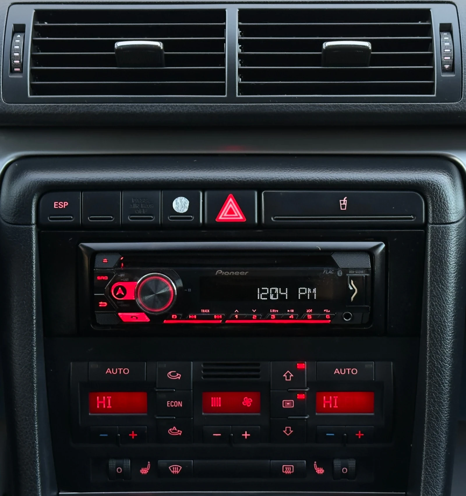 Audi A4 1.9TDi 116hp, снимка 13 - Автомобили и джипове - 54139930