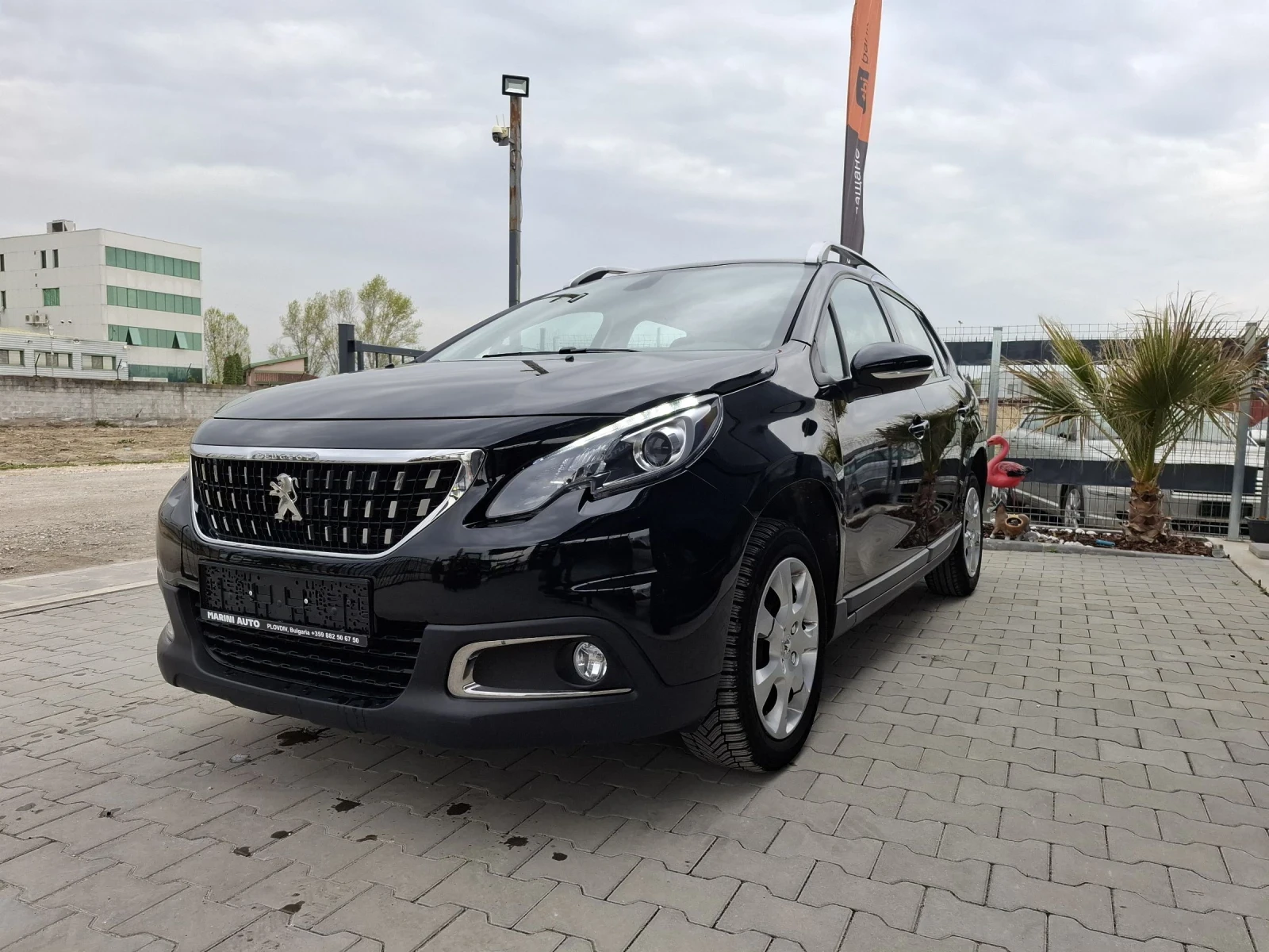 Peugeot 2008 1.2i* * facelift* * 110k.c* * euro6 | Mobile.bg � ����������� 1