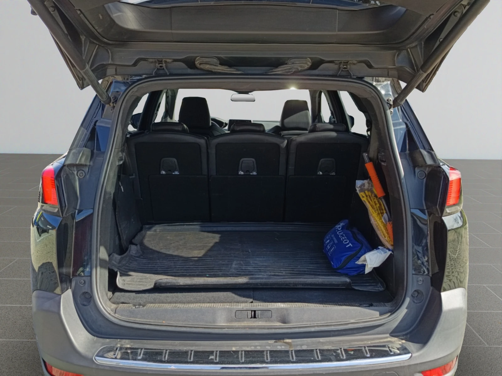 Peugeot 5008 GT, снимка 16 - Автомобили и джипове - 54549358