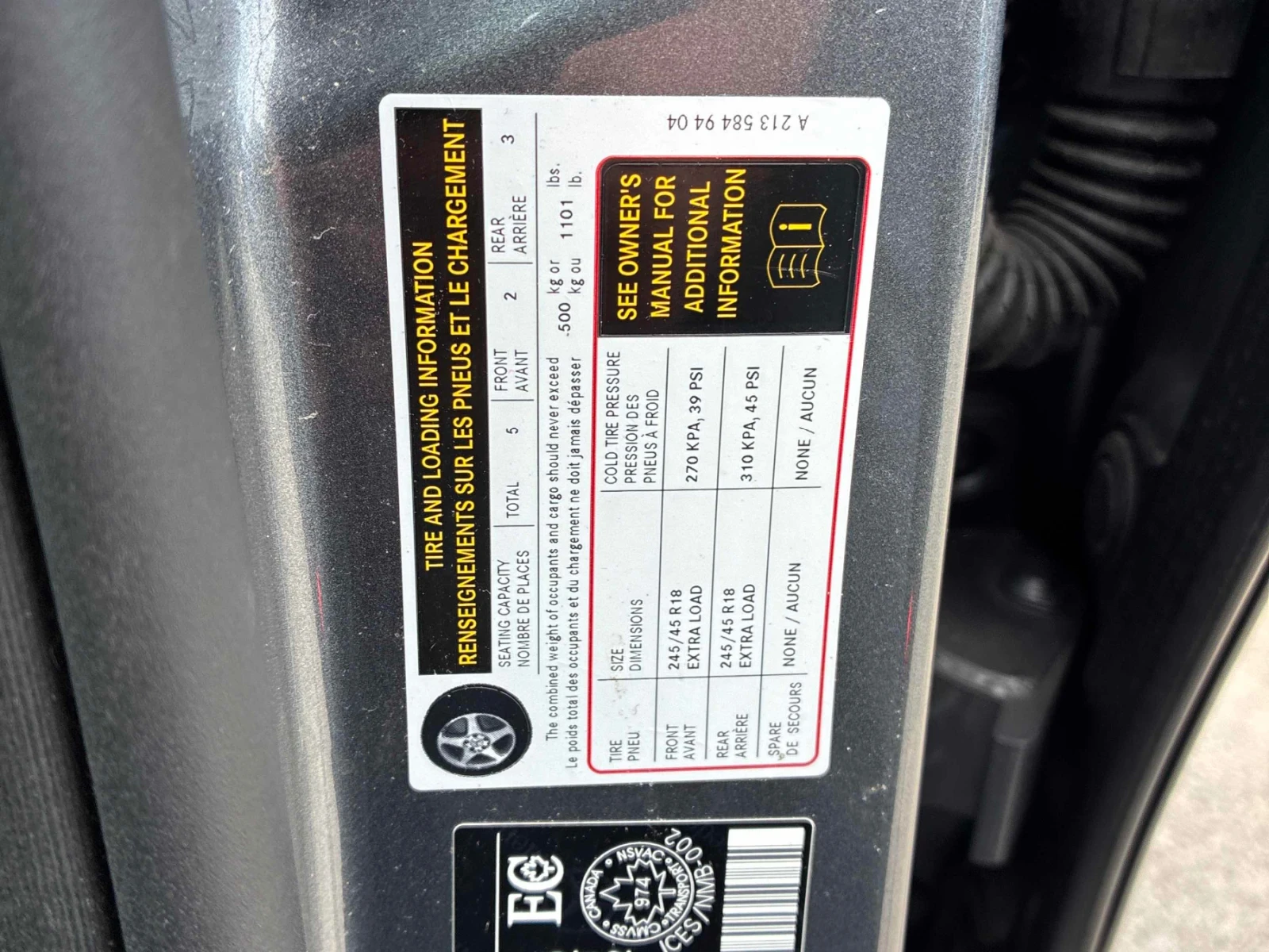 Mercedes-Benz E 400 4MATIC * ПОДГРЕВ * ПАНОРАМА * BURMESTER * CARFAX, снимка 16 - Автомобили и джипове - 54901709