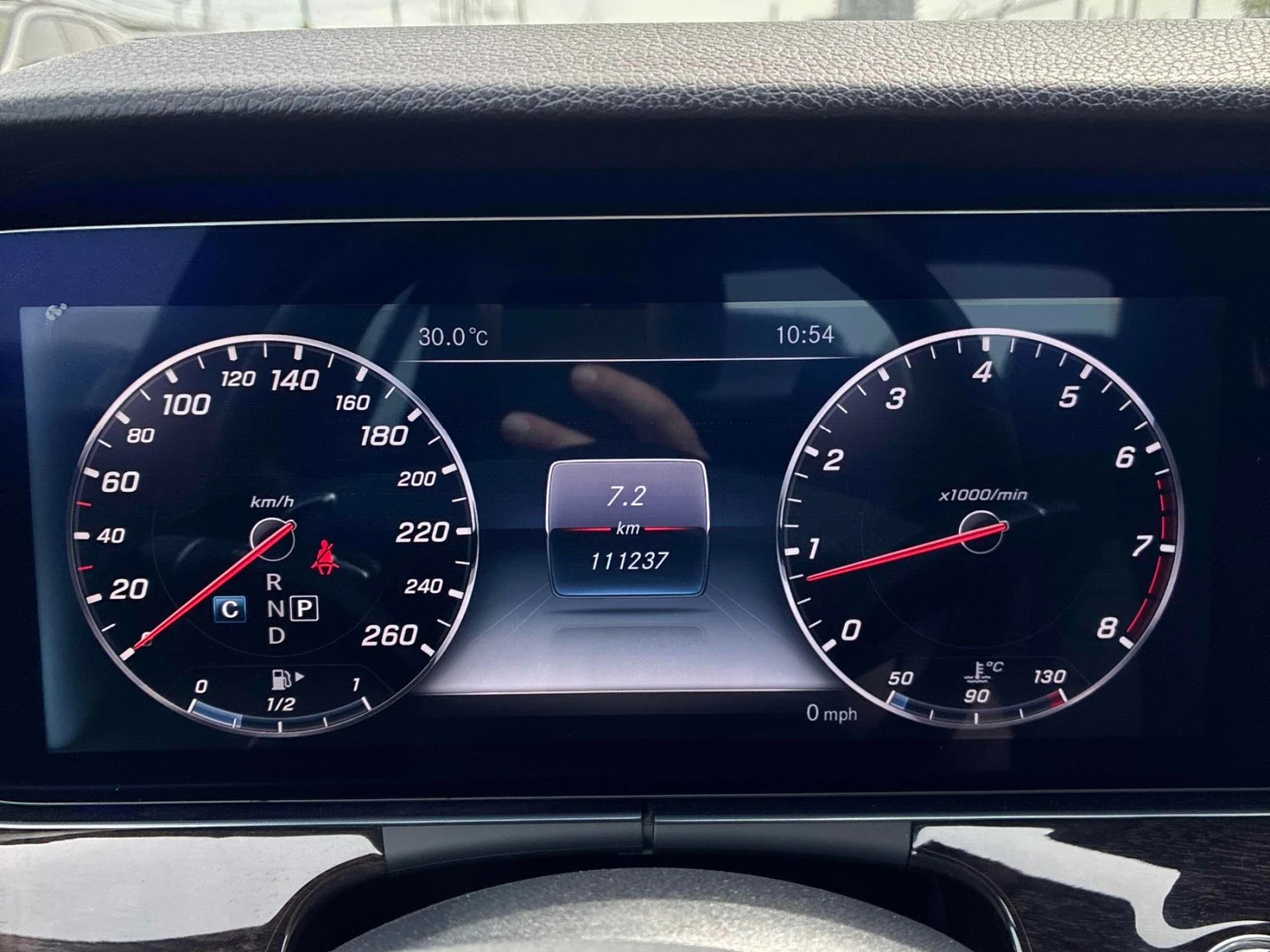 Mercedes-Benz E 400 4MATIC * ПОДГРЕВ * ПАНОРАМА * BURMESTER * CARFAX, снимка 9 - Автомобили и джипове - 54901709