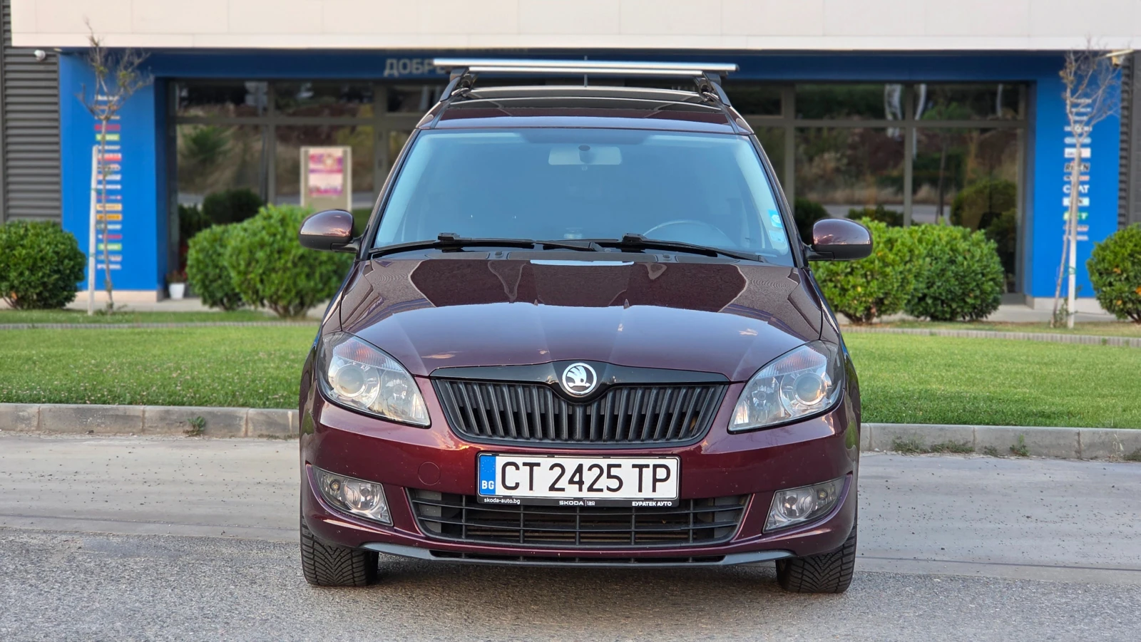 Skoda Roomster 1.6 TDI 90к.с. Facelift Панорама, снимка 2 - Автомобили и джипове - 55159402
