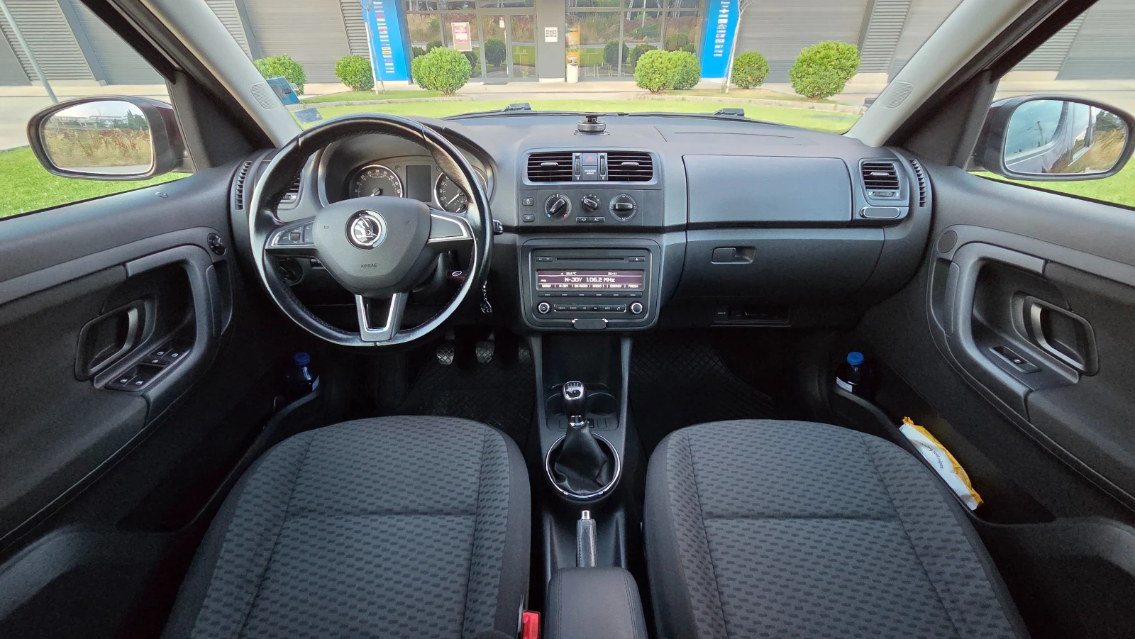 Skoda Roomster 1.6 TDI 90к.с. Facelift Панорама, снимка 10 - Автомобили и джипове - 55159402