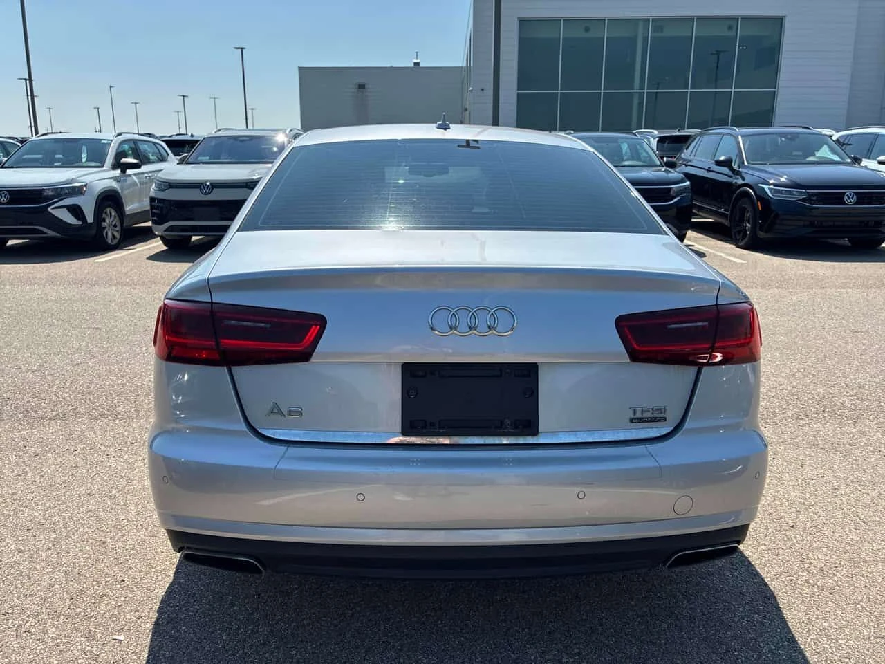 Audi A6 2.0T Progressiv/CARFAX/Подгрев/Шибедах/ПАМЕТ, снимка 4 - Автомобили и джипове - 55328227