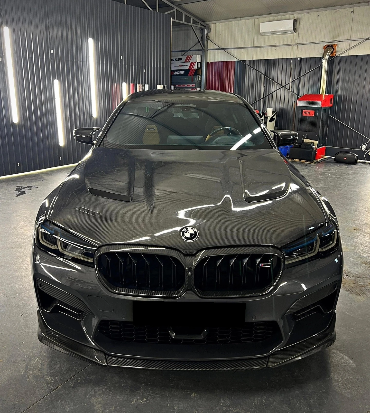 BMW M5 Competition xDrive, снимка 3 - Автомобили и джипове - 55569435
