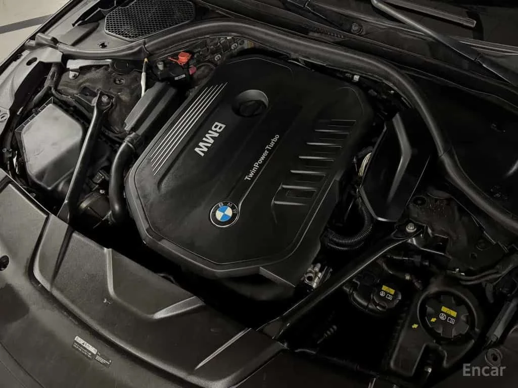 BMW 740 * L xDrive * M SPORT * АВТОКРЕДИТ, снимка 6 - Автомобили и джипове - 55580360