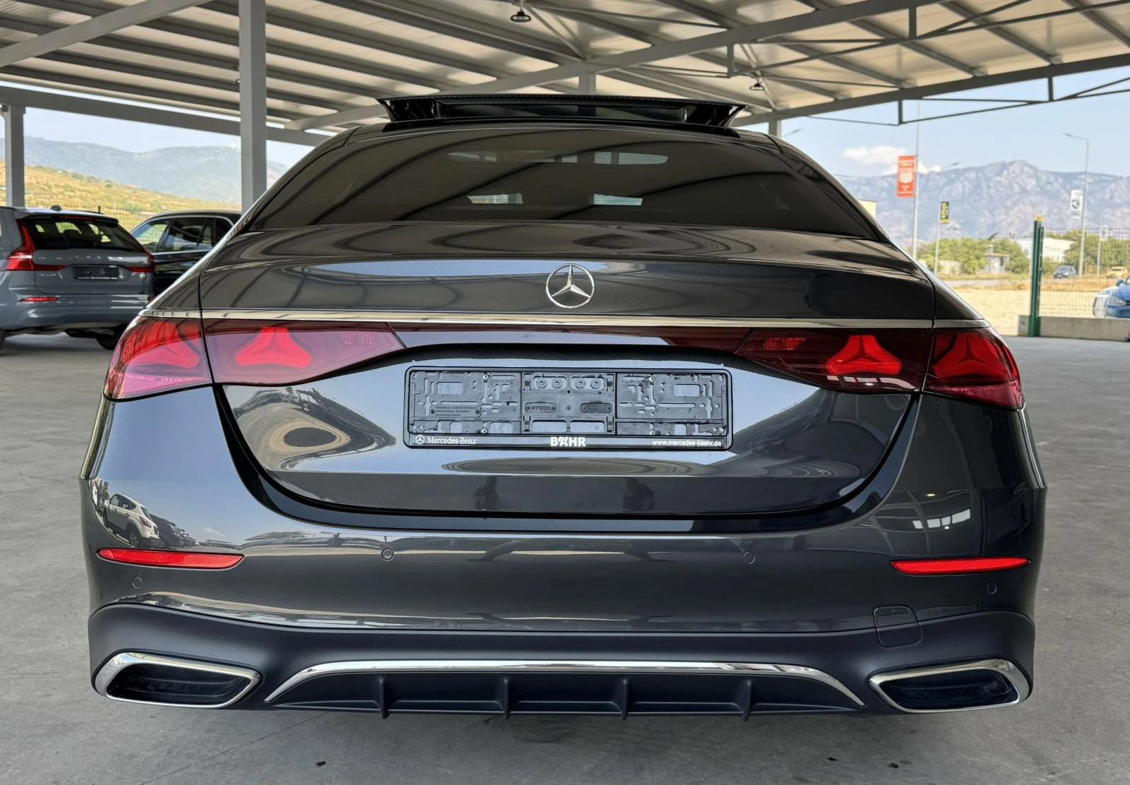 Mercedes-Benz E 450 d* 367ps* 4M* AMG Line* Head Up* Distr* Pano* Burm, снимка 4 - Автомобили и джипове - 55592666