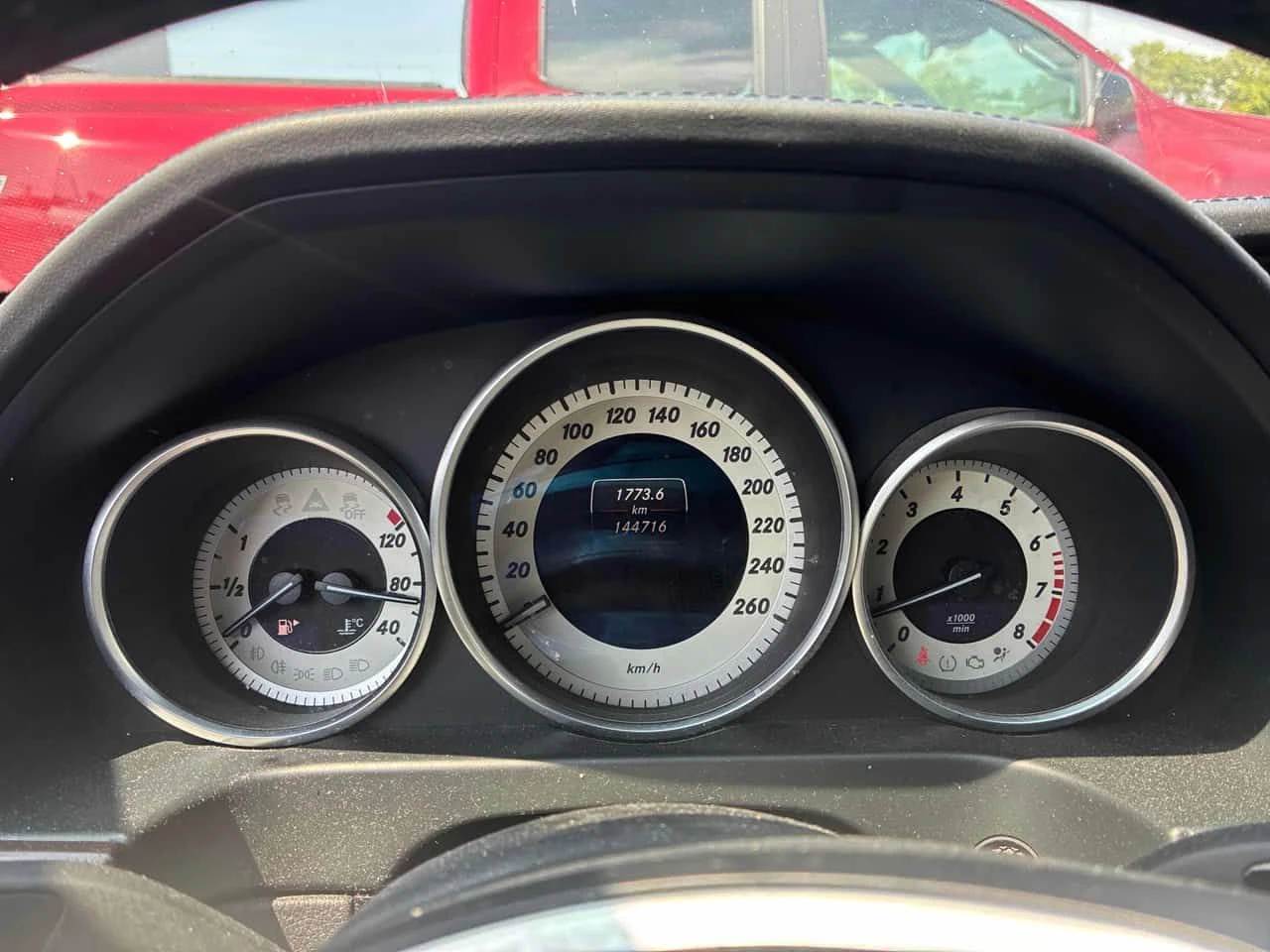 Mercedes-Benz E 400 * CARFAX * ЦЕНА ДО БГ, снимка 9 - Автомобили и джипове - 55626561