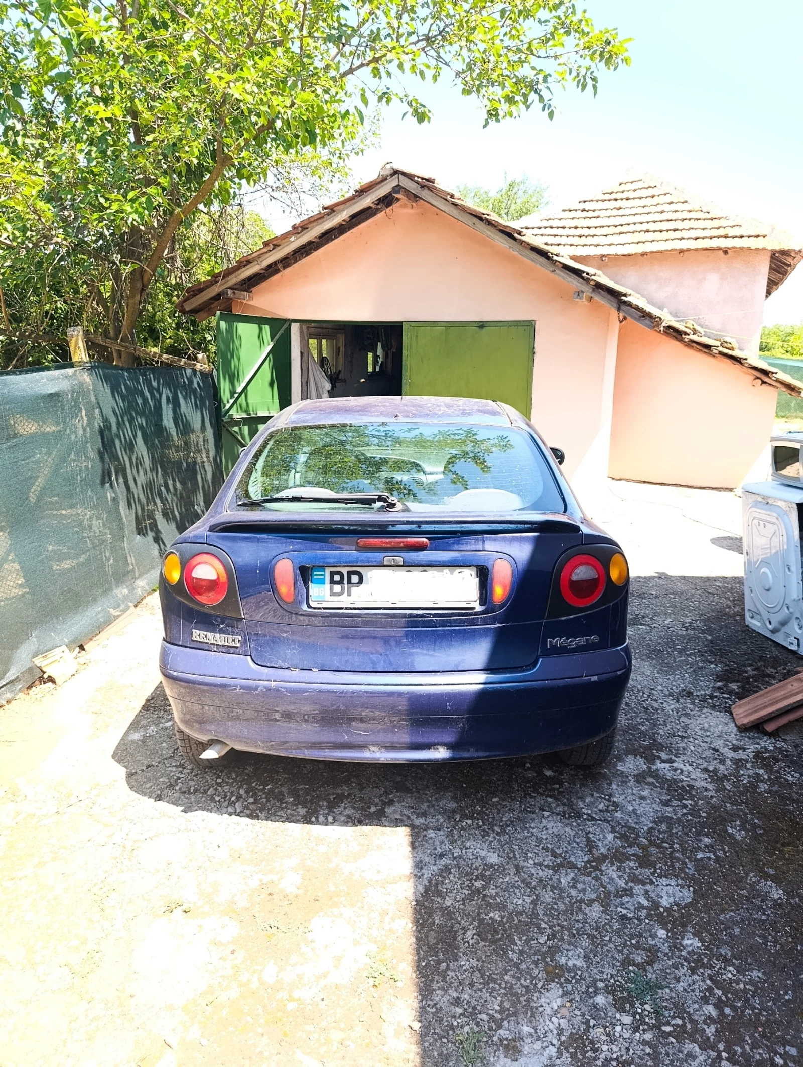 Renault Megane, снимка 2 - Автомобили и джипове - 55707465