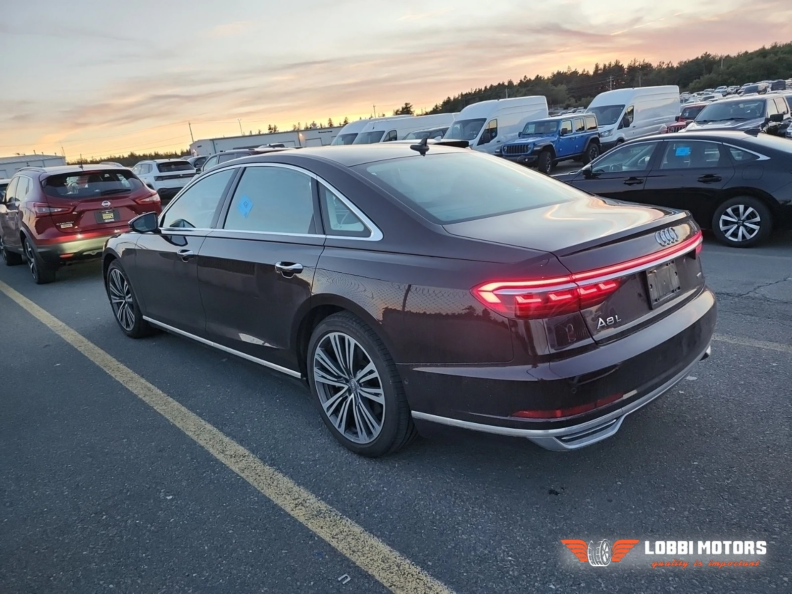 Audi A8, снимка 6 - Автомобили и джипове - 55928425