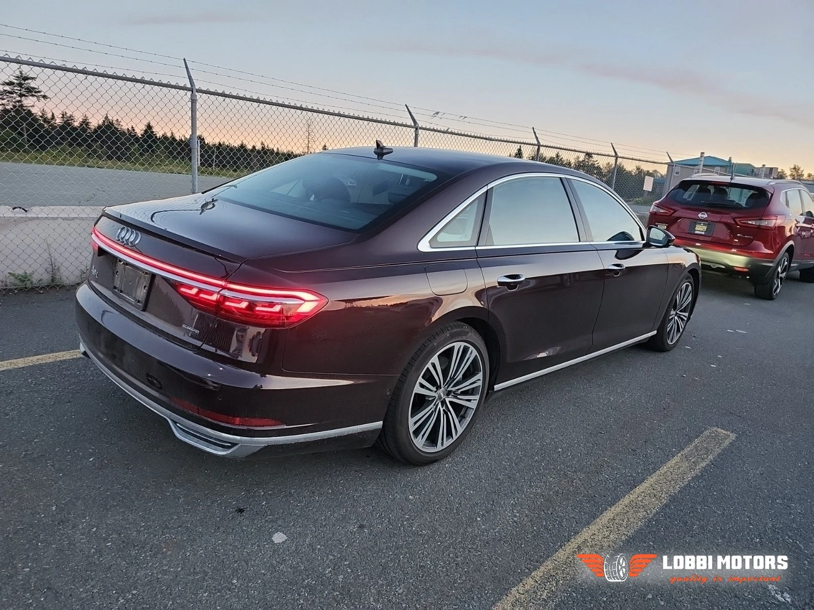 Audi A8, снимка 2 - Автомобили и джипове - 55928425