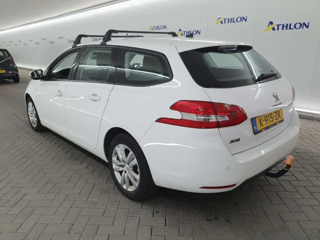 Peugeot 308 SW 1.2i Active, снимка 2 - Автомобили и джипове - 56127338