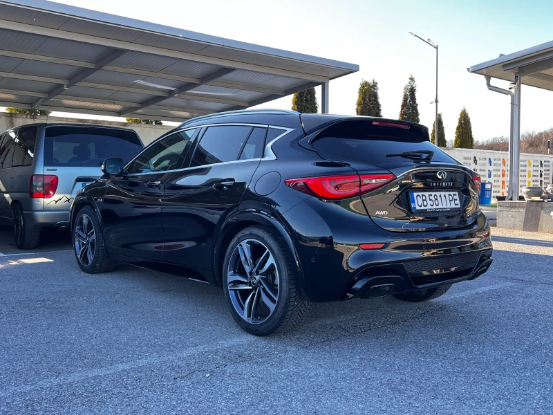 Infiniti Q30 S 2.2d AWD Premium НАПЪЛНО ОБСЛУЖЕН, снимка 6 - Автомобили и джипове - 49413085