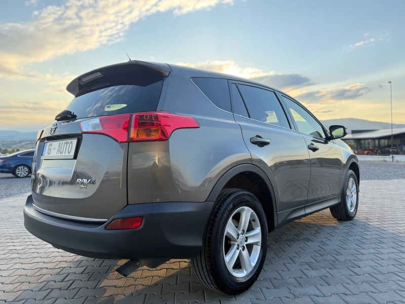 Toyota Rav4 2.0 D4D 124 ks Собствен лизинг срещу 6300 лв, снимка 5 - Автомобили и джипове - 51478105