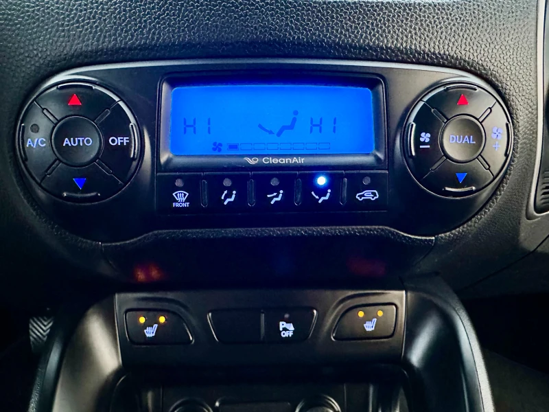 Hyundai IX35 1.7CRDI* , снимка 14 - Автомобили и джипове - 52581136