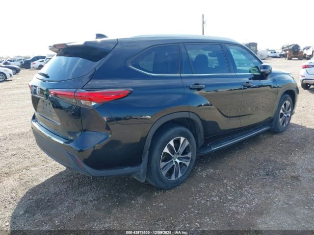 Toyota Highlander * XLE* КОЖА* ПОДГРЕВ* ШИБИДАХ* , снимка 4 - Автомобили и джипове - 53755492