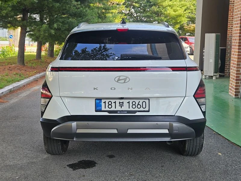 Hyundai Kona 1.6 147 hp Automatic, снимка 4 - Автомобили и джипове - 55769340