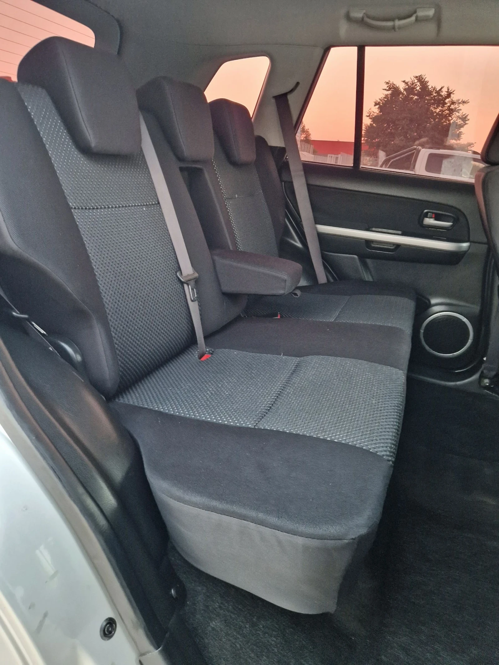 Suzuki Grand vitara Регистриран / 4х4 / Лизинг / Бартер  | Mobile.bg — изображение 16