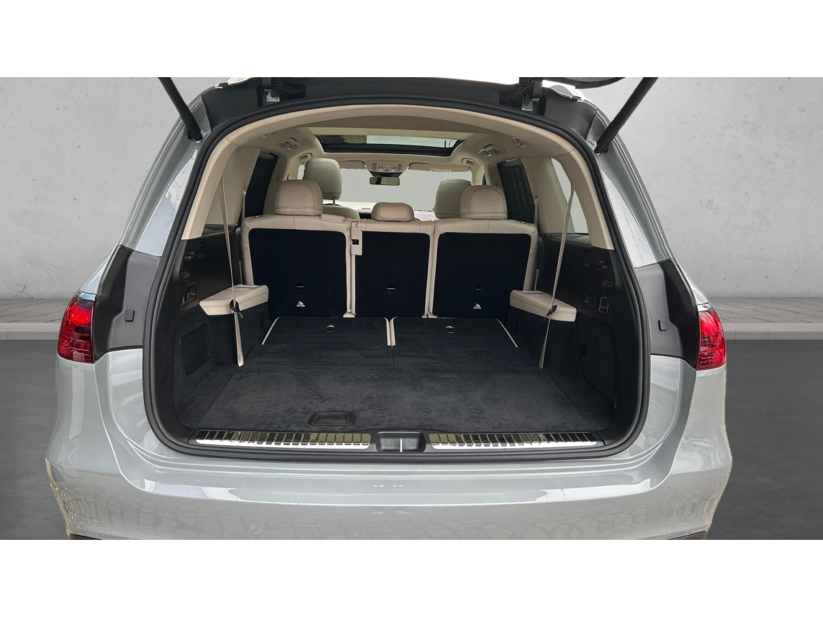 Mercedes-Benz GLS580 7 места, AMG, Burmester, Месечна вноска от 2260 лв - изображение 10