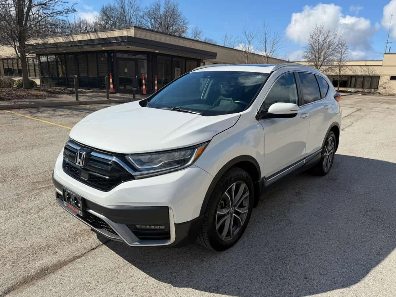 Honda Cr-v Touring AWD/CARFAX/ДИСТРОНИК/ПАНОРАМА, снимка 2 - Автомобили и джипове - 53771040