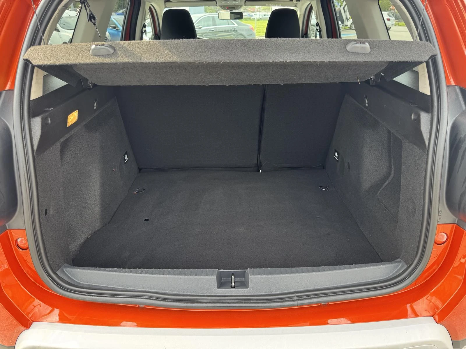 Dacia Duster 1.3 Tce, снимка 11 - Автомобили и джипове - 54553952