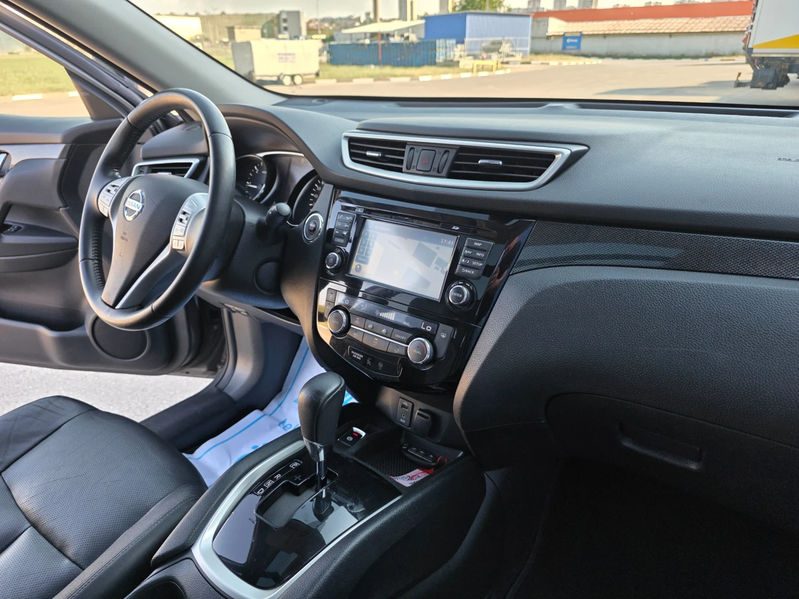 Nissan X-trail 1.6dCI-131kc TEKNA 6+ 1, снимка 13 - Автомобили и джипове - 55587742