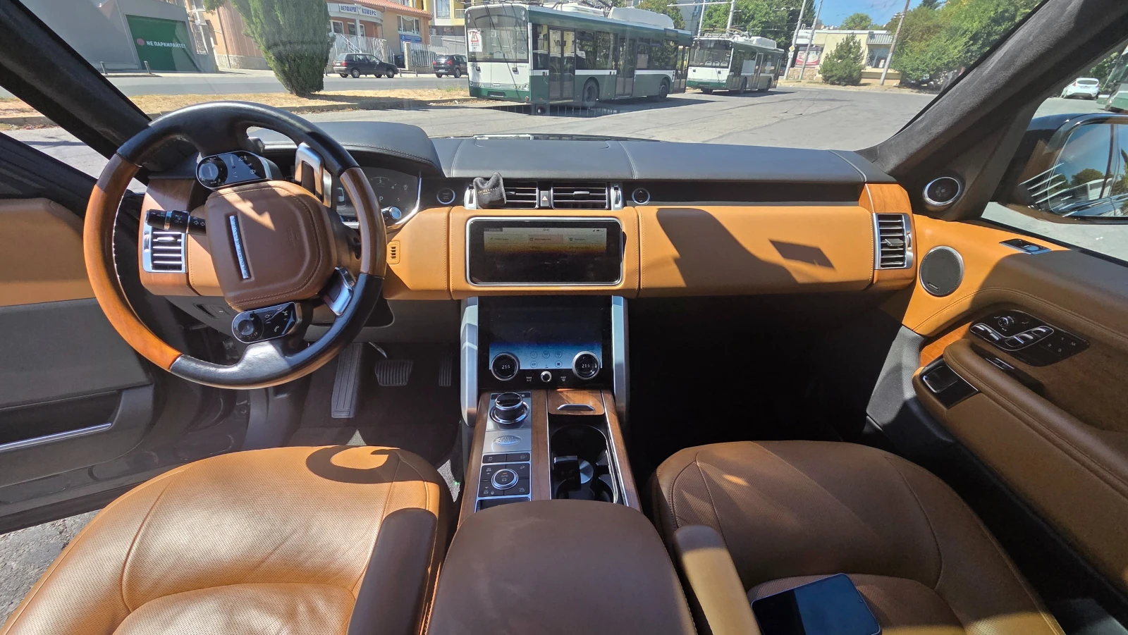 Land Rover Range rover Autobiography 4.4 V8, снимка 10 - Автомобили и джипове - 56116791