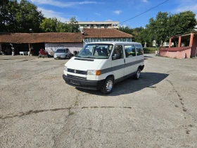 VW Transporter 2.4dizel 9 местен