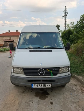 Mercedes-Benz 308