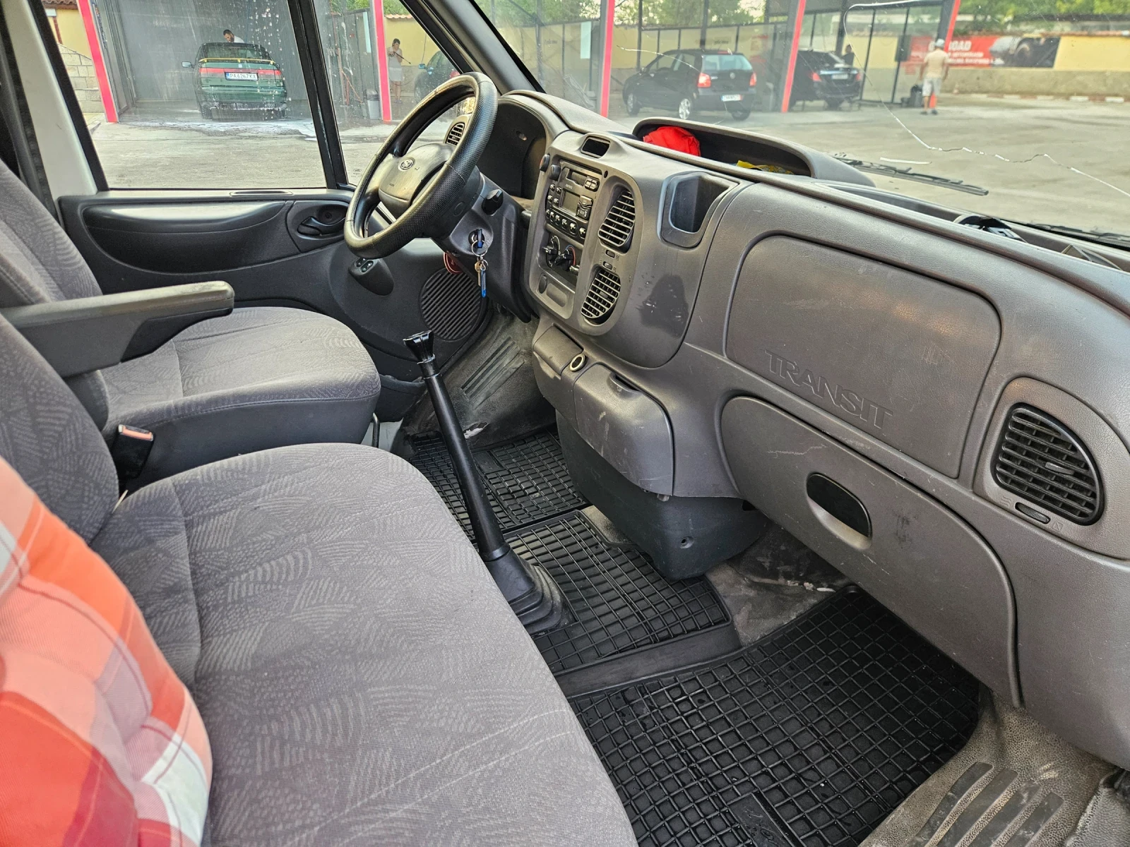 Ford Transit  - изображение 10