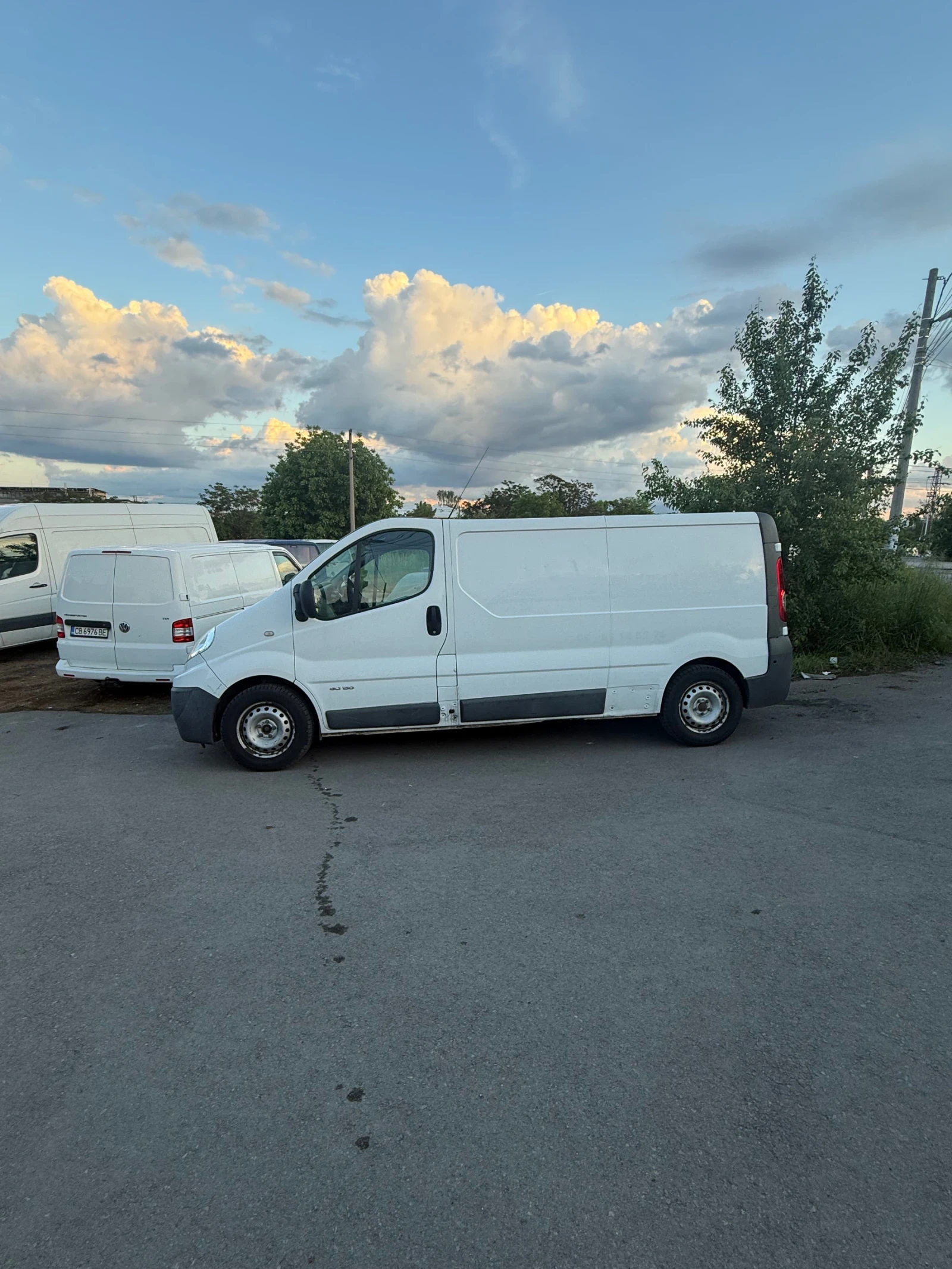 Renault Trafic, снимка 3 - Бусове и автобуси - 54662751