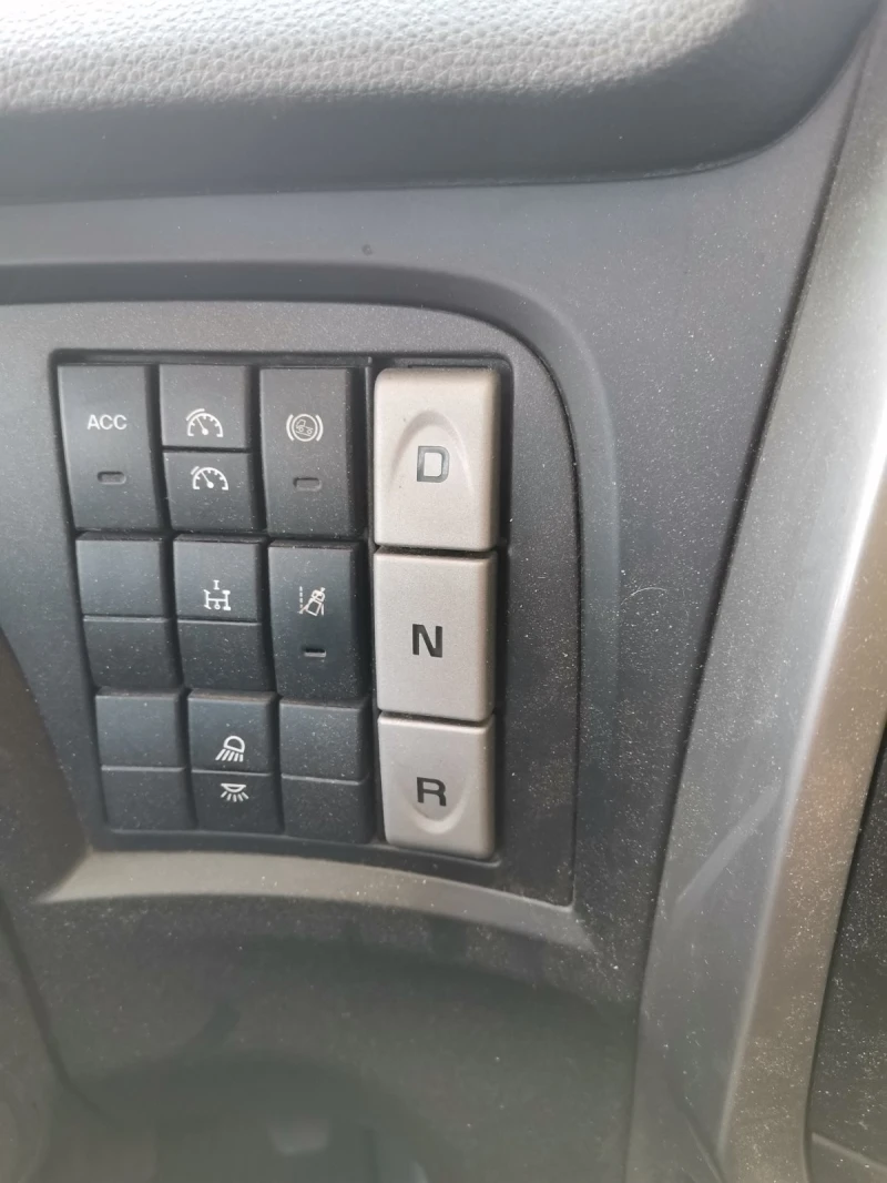 Iveco Stralis AS440 P NG, снимка 9 - Камиони - 50938523