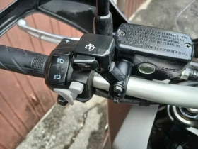 Honda X-ADV 750 ABS Traction Control, снимка 8