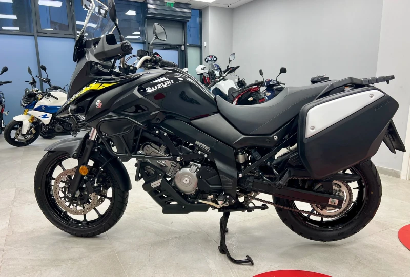 Suzuki V-strom 650 TCS ABS 2023 Гаранционен! , снимка 8 - Мотоциклети и мототехника - 47638744