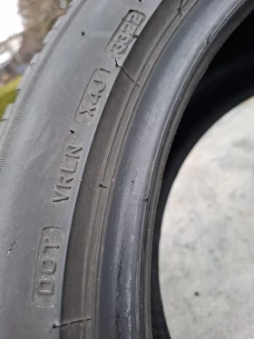 Гуми Зимни 245/45R19, снимка 3 - Гуми и джанти - 53221011